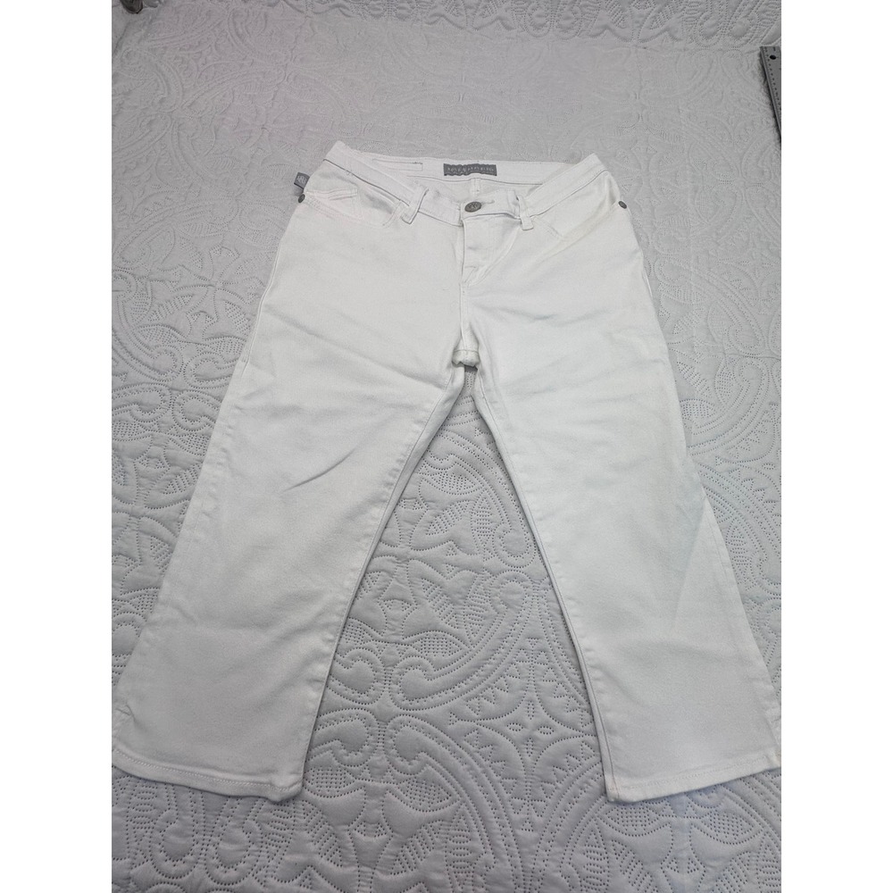 Rock Republic White Denim Capri Jeans Rhinestone Logo Back Pocket Womens 29